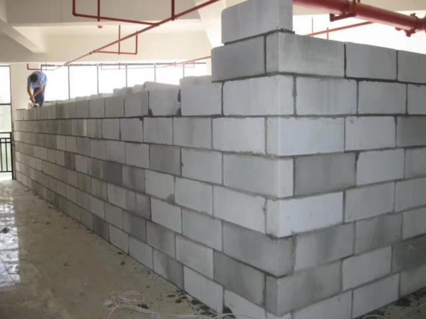 广陵蒸压加气混凝土砌块承重墙静力和抗震性能的研究